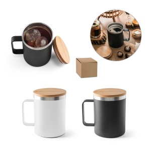LAUDA. Tasse aus 90% recyceltem Edelstahl mit Bambusdeckel