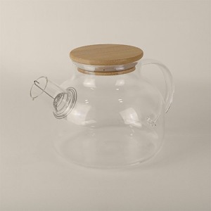 KAISEREI 1L aus Glas und Bambus