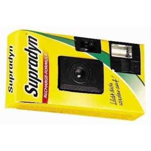 Einwegkamera mit 12 Belichtungen und Blitz