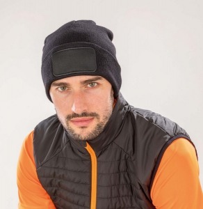 Recycelte doppelte Strickmütze