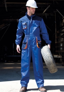 Leichter Arbeitsschutzanzug.