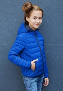 Leichte Daunenjacke mit Kapuze für Kinder