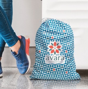 Großformatige Tasche mit Volldruck