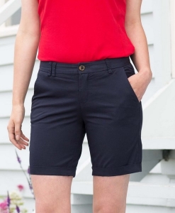 Stretch-Shorts für Frauen ohne Abnäher