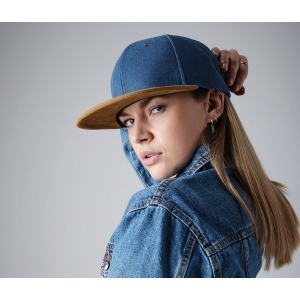 Snapback-Visier in Wildlederoptik