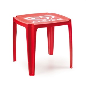 Quadratischer stapelbarer Tisch