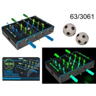 Baby-foot qui brille dans le noir