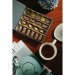 Coffret Délicieux personalisé 19 bonbons de chocolats, Made in France Werbung