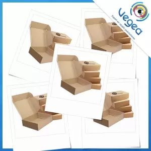 Übersicht über Produkte vom Typ personalisierte Öko Kraft Versandbox