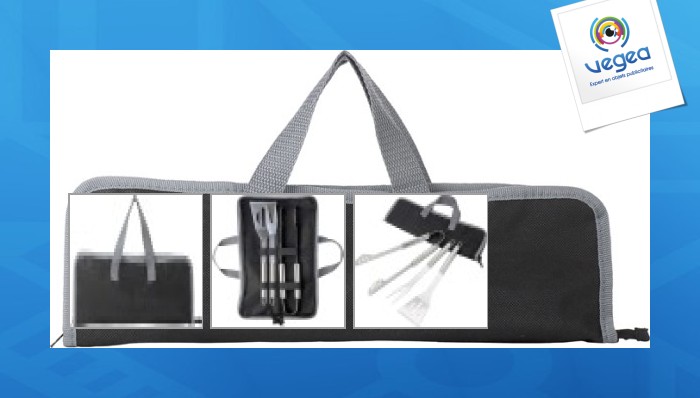 Grill-set im fleece-beutel mit reißverschluss