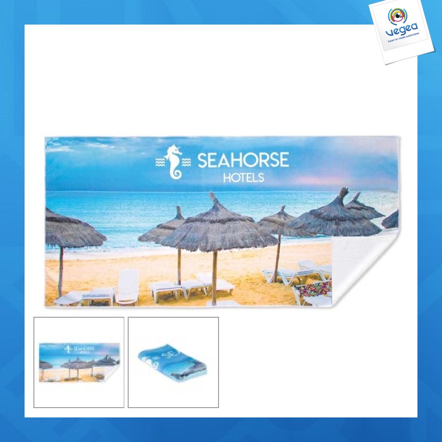 Mikrofaser-strandhandtuch im vierfarbendruck