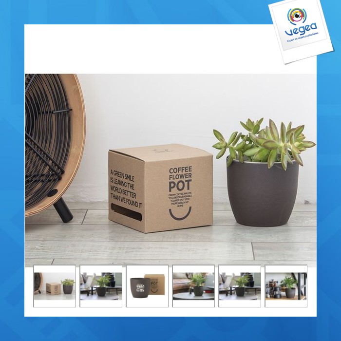 Recycelter blumentopf