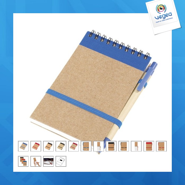 Recyceltes spiralnotizbuch mit stift