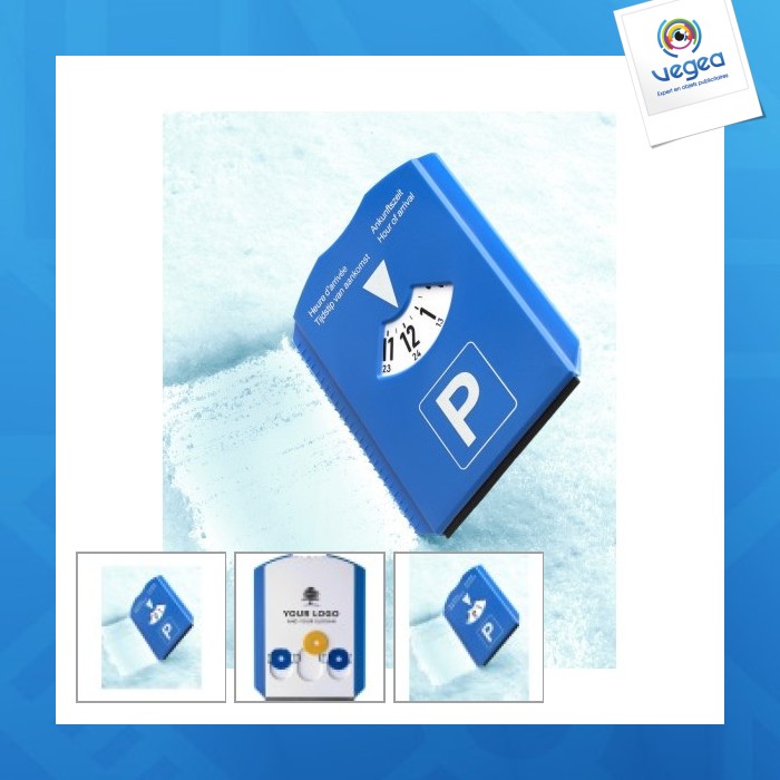 Schneekratzer und parkscheibe 