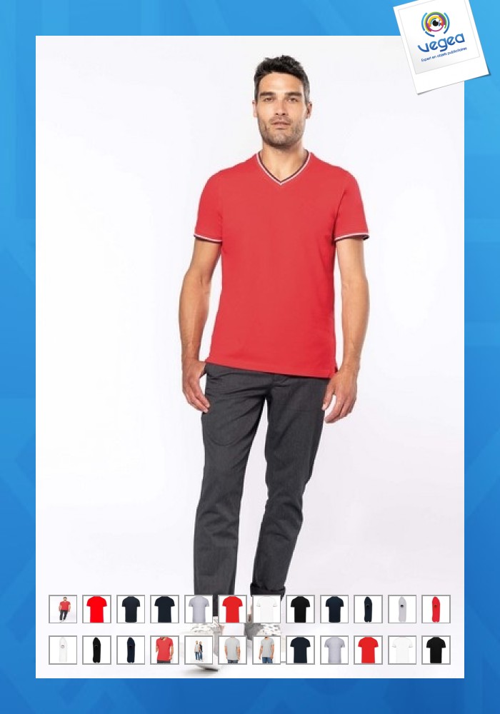Stepp-t-shirt mit v-ausschnitt 