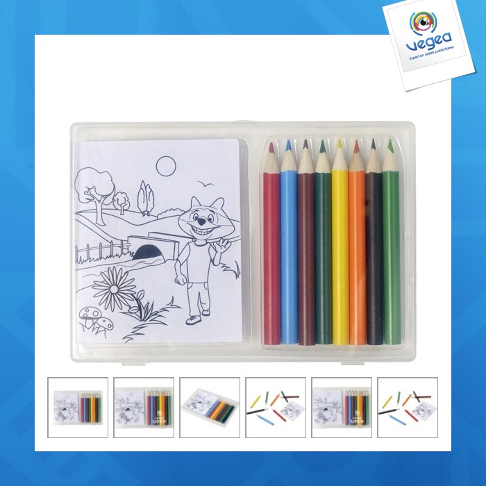 Zeichnungsset mit 8 buntstiften und 20 blatt papier